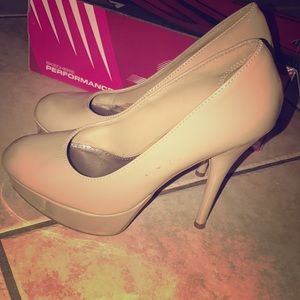 Tan heels